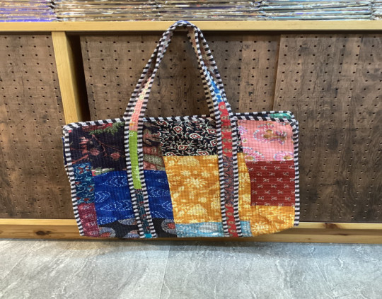 Tote bag